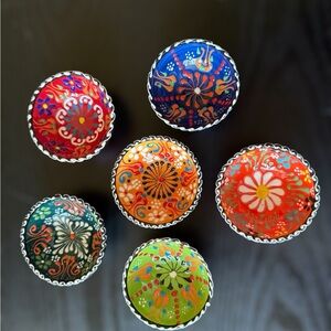 Handcrafted Floral Ceramic Knobs - Set of 6